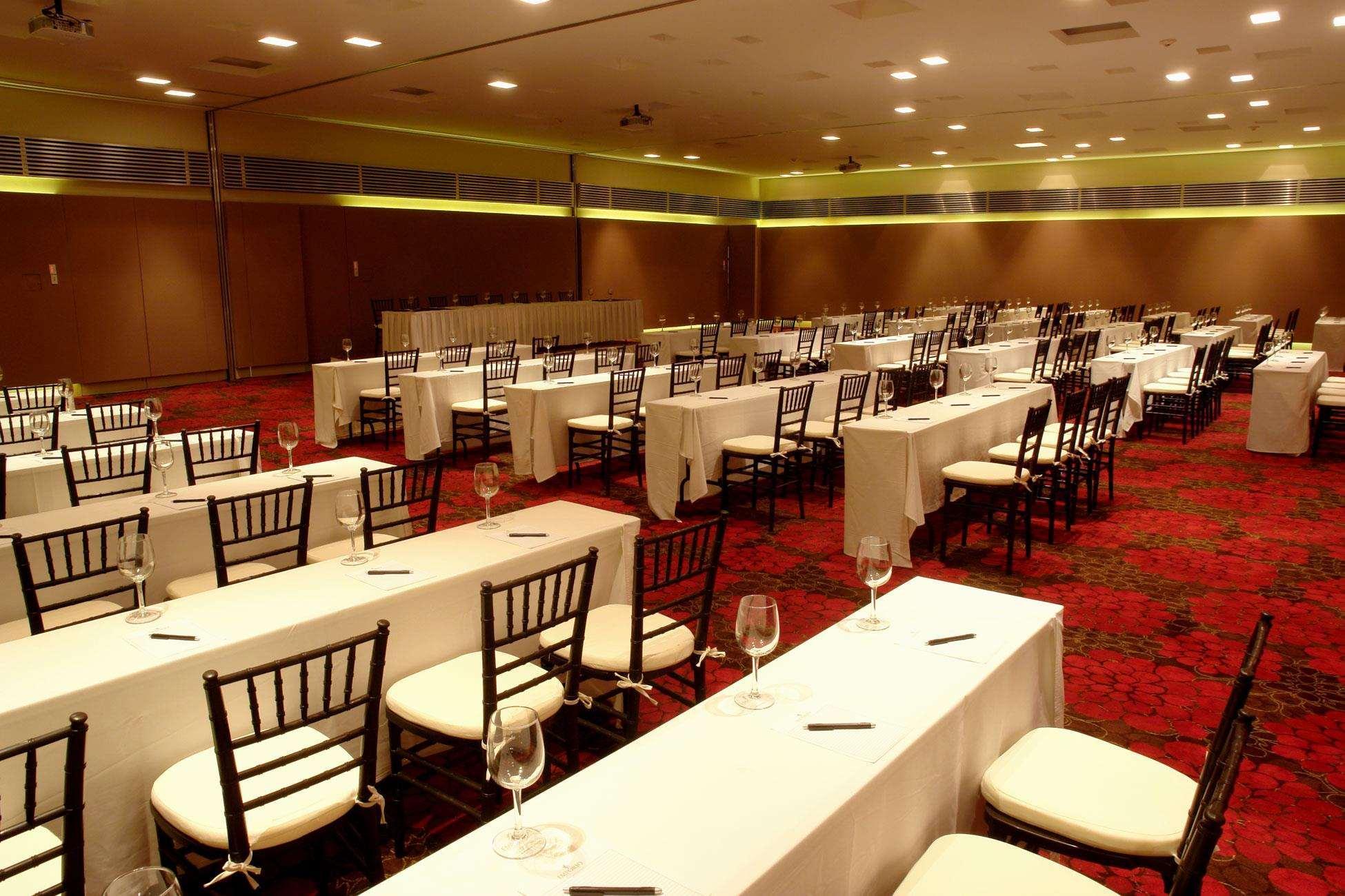 Hotel Emporio Ixtapa Ixtapa  Exterior foto The ballroom of the hotel