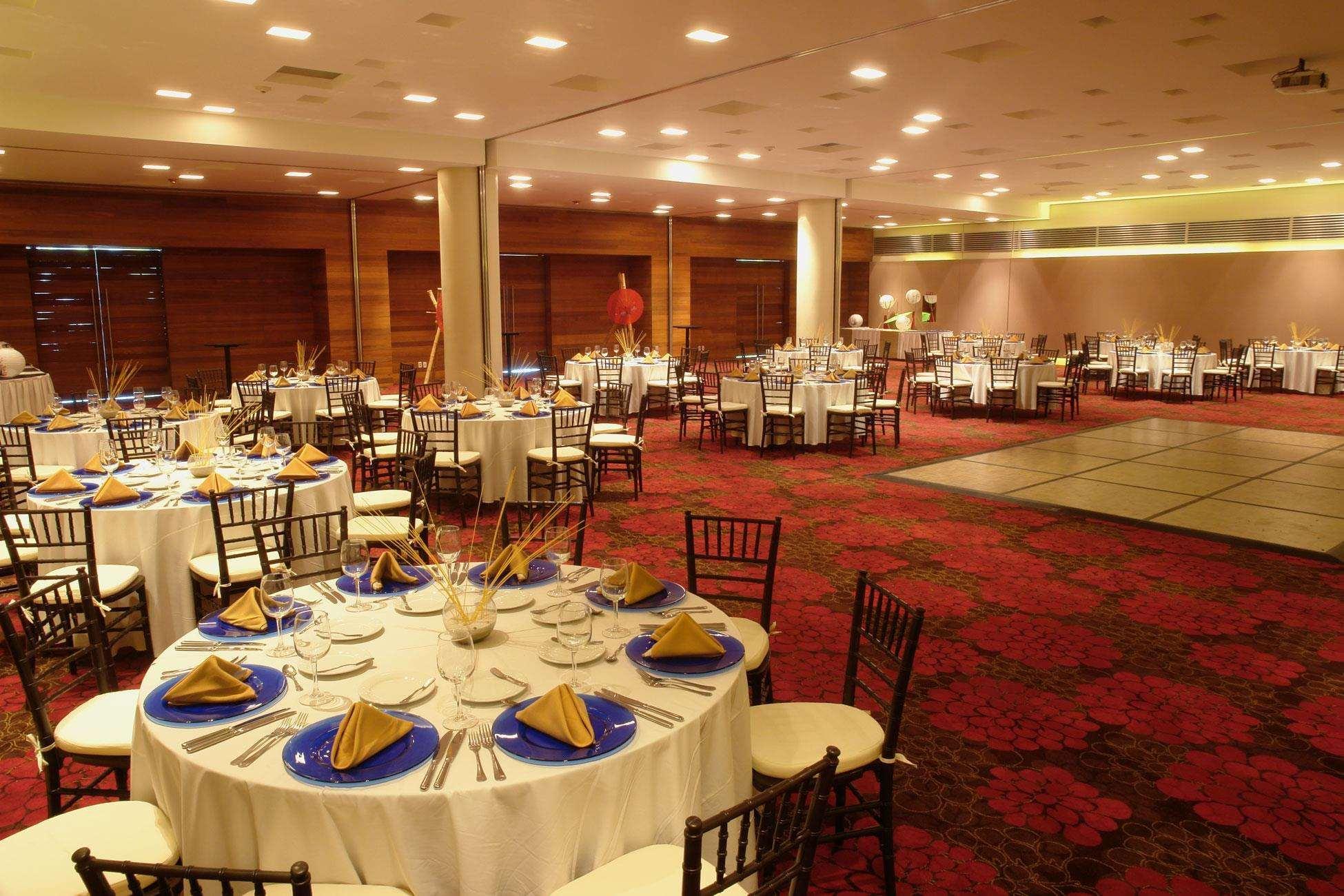 Hotel Emporio Ixtapa Ixtapa  Exterior foto The ballroom
