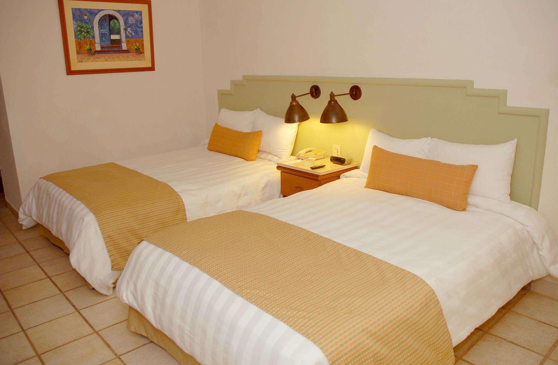 Hotel Emporio Ixtapa Ixtapa  Exterior foto A bedroom at the hotel